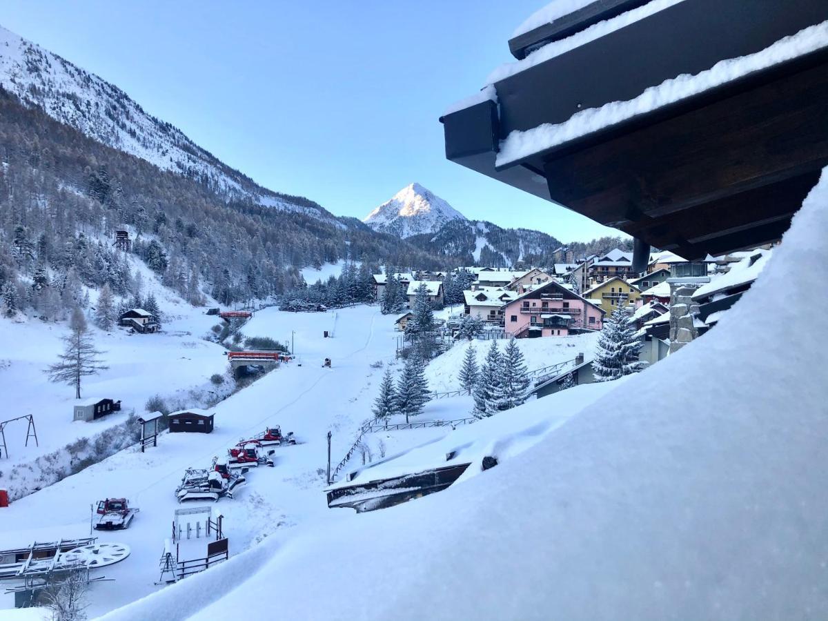 Hotel Piccolo Chalet Claviere Εξωτερικό φωτογραφία